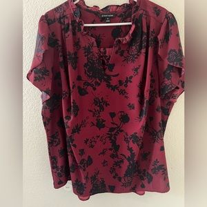 Hawthorne Petal Sleeve Top